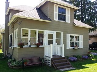 307 W Chestnut St, Pardeeville, WI 53954