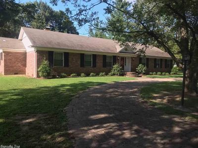 901 E Homan St, England, AR, 72046