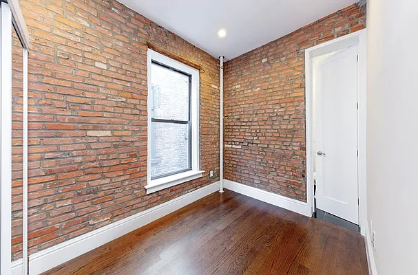 Rented by Douglas Elliman | media 26