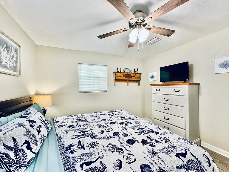 5909 N Airport Rd — Photo 11