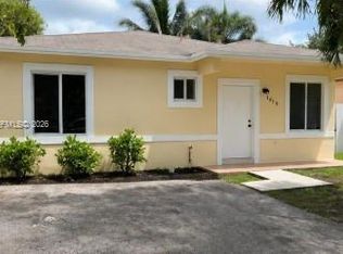 Kings Place, Homestead, FL 33030