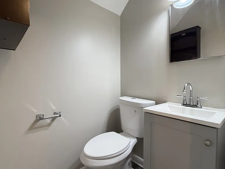 2230 Liverpool Ln #3 — Photo 3