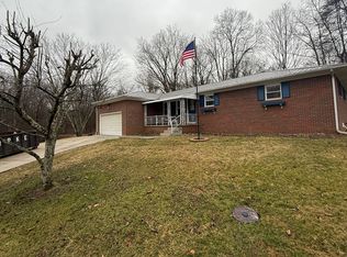 369 Martin Dr, Gallipolis, OH 45631