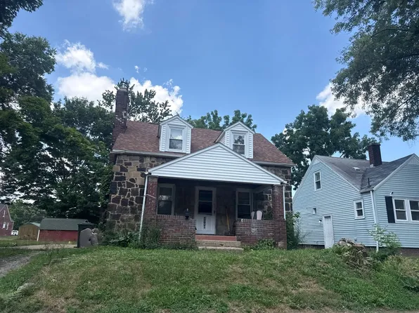 2301 24th St NE, Canton, OH 44705