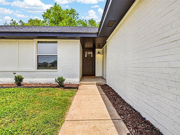 4th image of 605 Cinnamon Dr