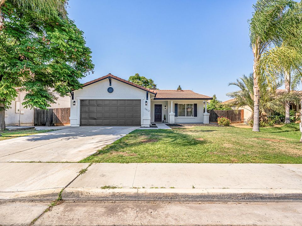 1st image of 1912 Santa Maria Avenue
