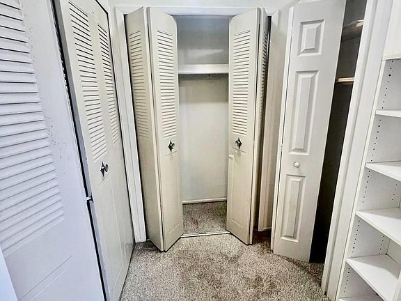 5th image of 29248 Hoover Rd