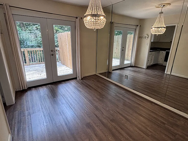 2643 Southbury Cir — Photo 6