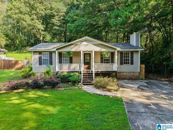 6268 Alabama Dr, Trussville, AL 35173