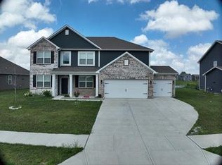 270 Dyson Dr, Whiteland, IN 46184