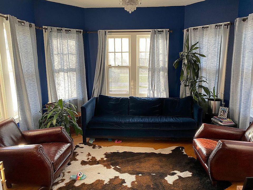 2nd image of 623 Mountain Ave