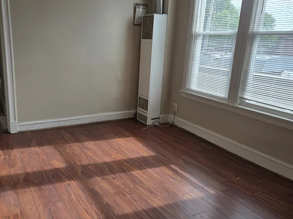 5138 W Chicago Ave #2R, Chicago, IL 60651