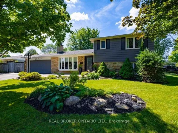 2 Core Cres, Brampton, ON L6W 2G7