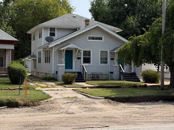 2009 W Douglas Ave #2009, Wichita, KS 67213