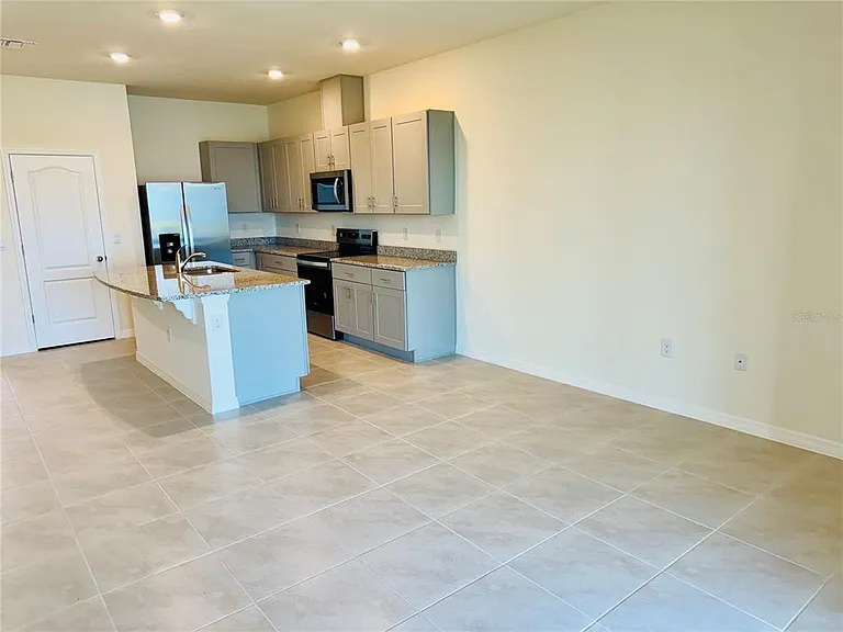 1492 Isleta Loop — Photo 4