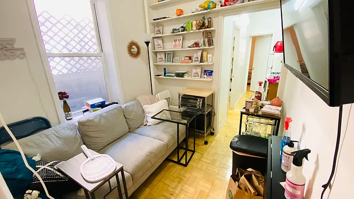 Rented by The Gonzalez Property Group LLC | media 8