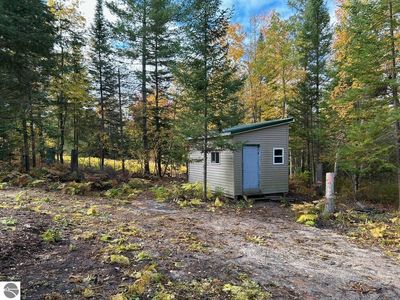 3522 Indian Hill Rd, Honor, MI, 49640