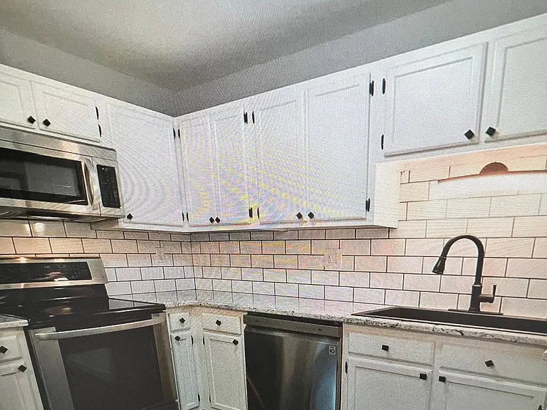 New Granite Countertops
