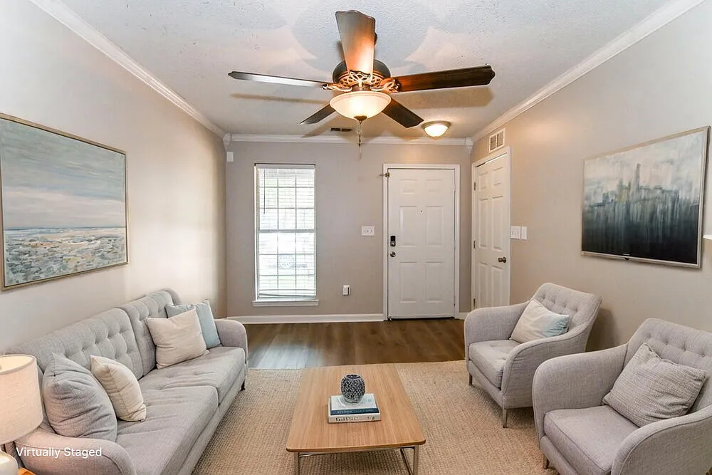 4 bed, 2.0 bath, 1350 sqft, $1,525 — Photo 4