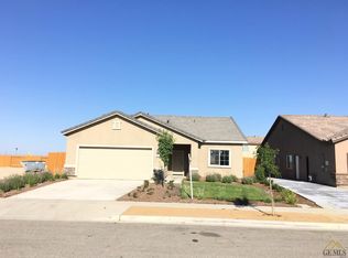 400 Buckeye Ave, Wasco, CA 93280