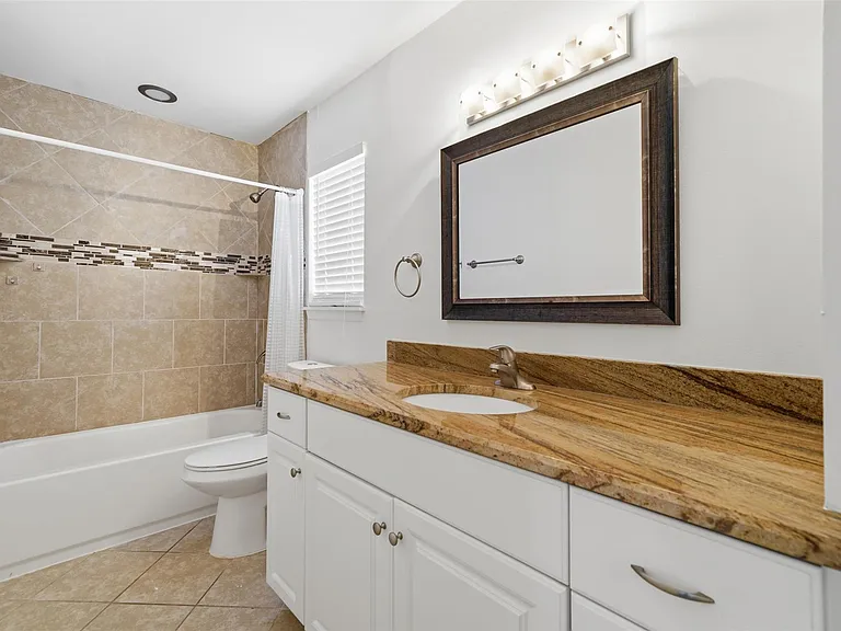 9005 Blue Quail Dr — Photo 34