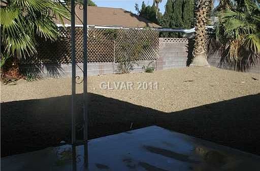 5th image of 3714 Nicole St