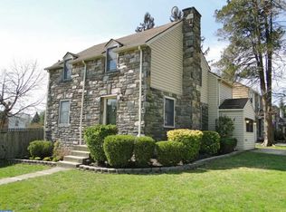 401 Maplewood Rd, Springfield, PA 19064