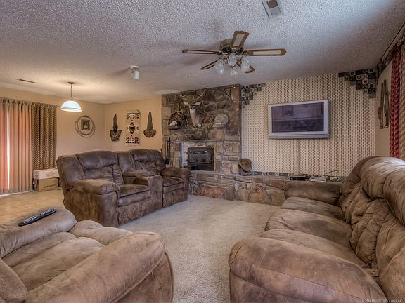 3rd image of 7495 S 65th West Ave