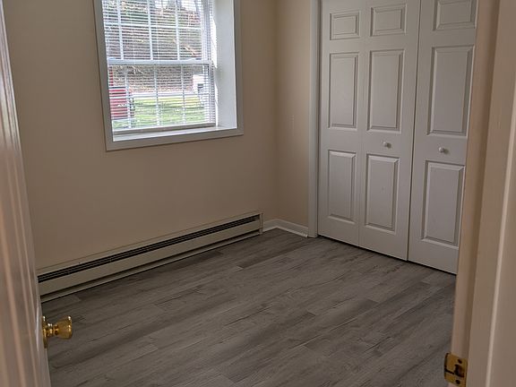 3rd image of 1 Ripley Rd #2