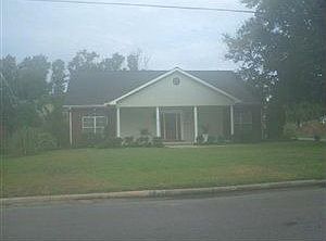 1st image of 707 Buena Vista St