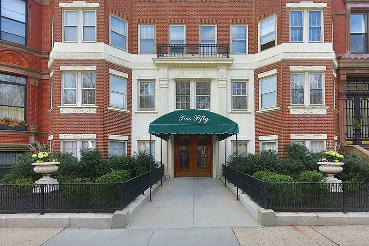 250 Commonwealth Ave #A — Photo 10