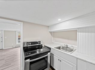 32 Maple St #BASEMENT, Spencer, MA 01562