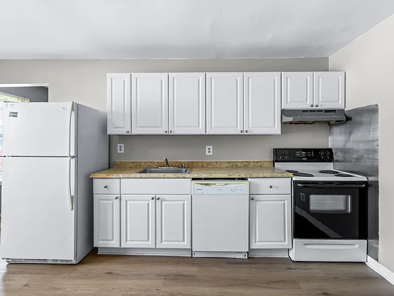 5307 Valiquet Ave #A — Photo 9
