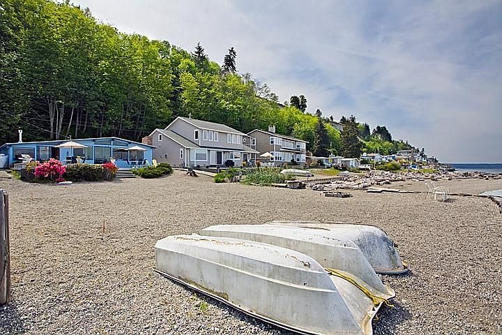 1st image of 2929 Tillicum Beach Dr