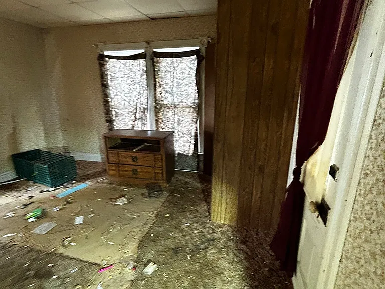 106 Locust St — Photo 23