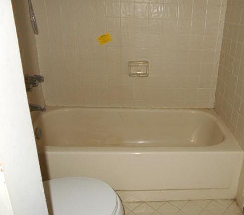 3rd image of 418 N Laurel Dr