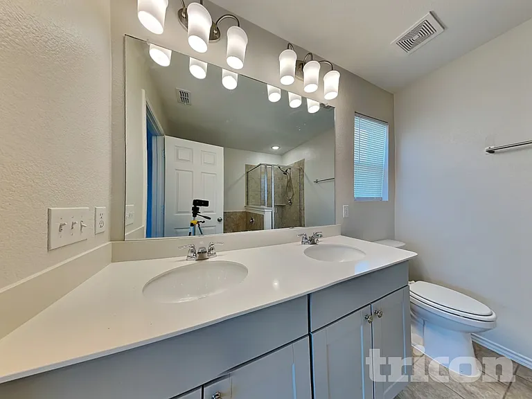 1125 Waggoner Dr — Photo 11