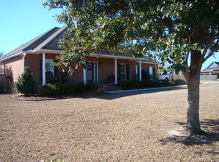 5600 Remington Rd, Moss Point, MS 39562