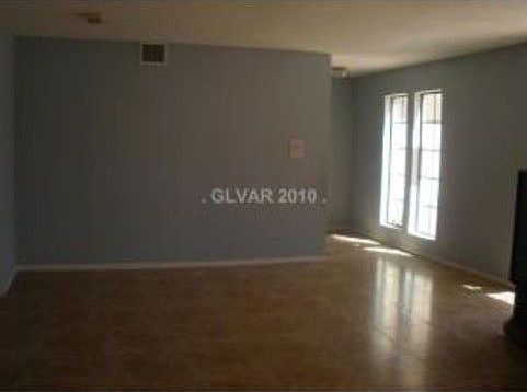 2nd image of 6009 Ponderosa Way