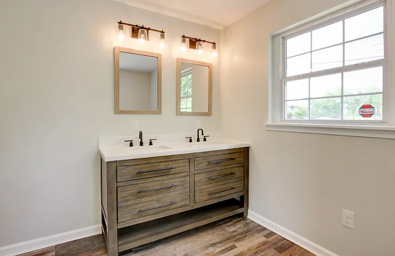 2024 Lintwood Dr — Photo 30
