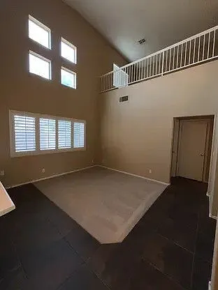 2 bed, 2.0 bath, 1395 sqft, $1,800 — Photo 2