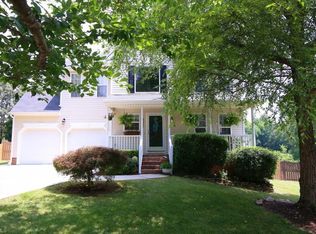 4053 Queens Grant Rd, Jamestown, NC 27282