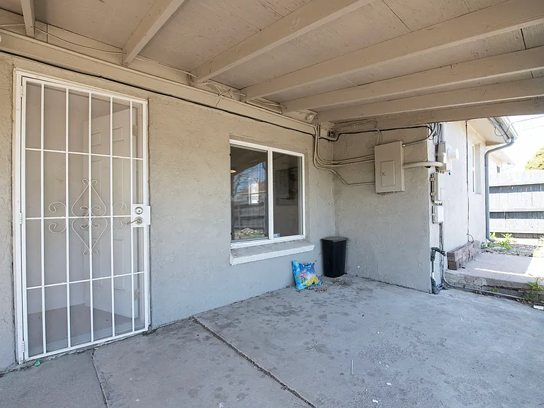 30 S Wolff St — Photo 30