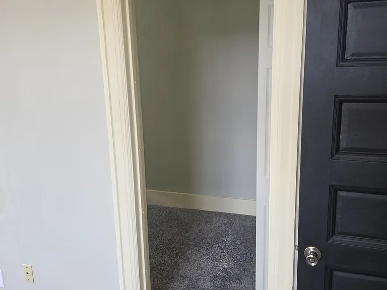 1102 S 30th Ave — Photo 26