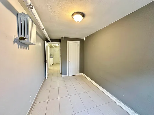 Rented by Astoria Realty | media 5