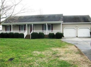 210 Joanna Dr, Elizabeth City, NC 27909