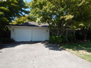 1267 Wilshire Dr, Stayton, OR