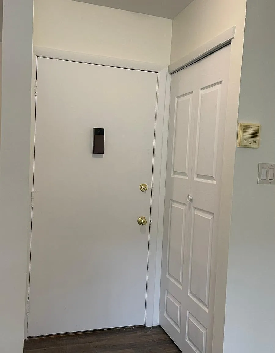2 bed, 950 sqft, $1,700 — Photo 4