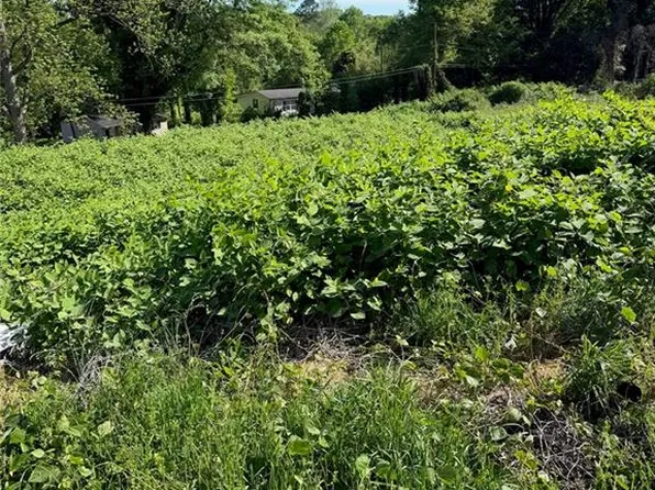 121 McConnell Dr #50, Gainesville, GA 30501