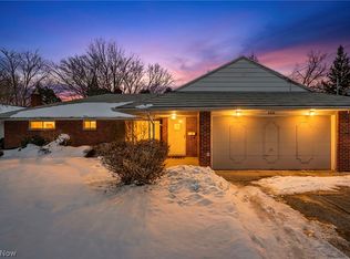 498 Jeannette Dr, Richmond Heights, OH 44143